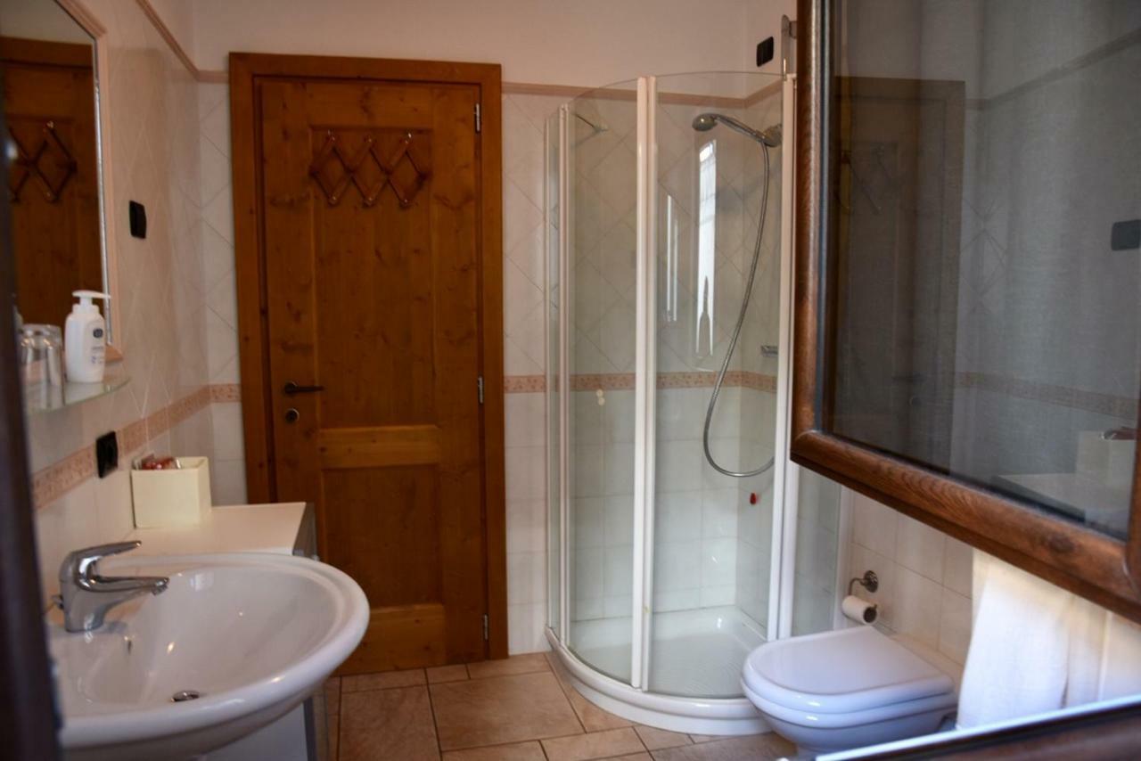 Baitin Finferlo Apartment Premadio ภายนอก รูปภาพ